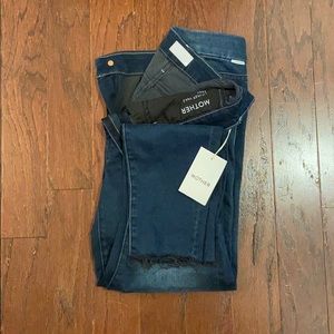 Mother Denim Looker Ankle Fray